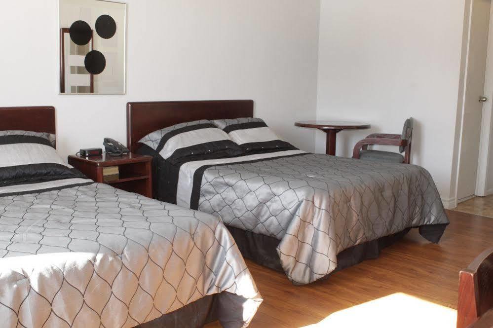 Motel Le Rond Point 2*